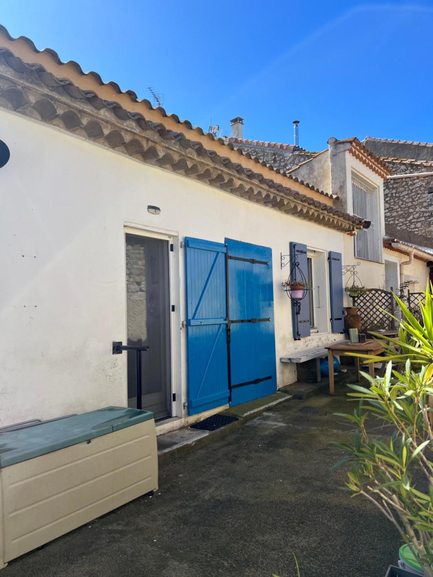 Holiday home La Maison Des Lauriers Rouges